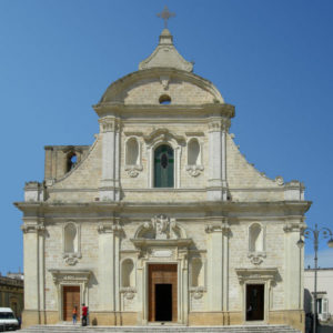 chiesa-madre-del-rosario-guagnano